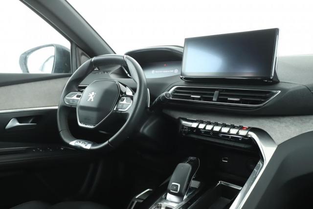 Peugeot 3008 image 3