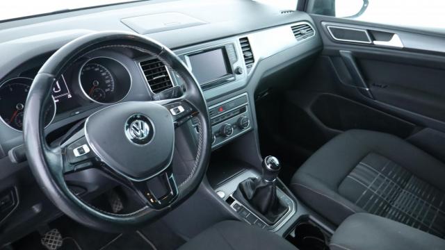 Volkswagen Golf Sportsvan image 3