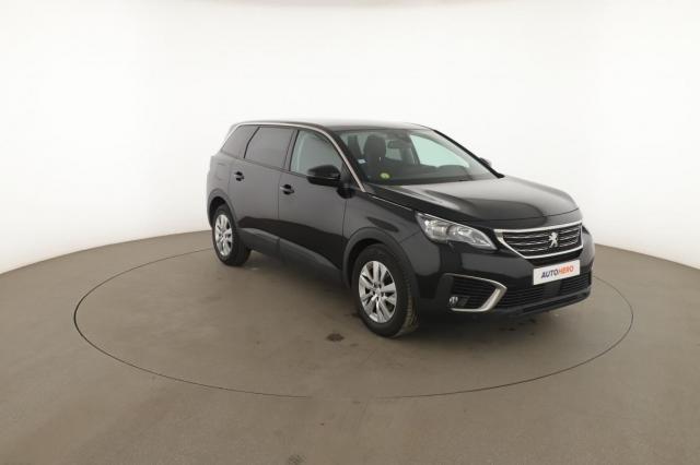 Peugeot 5008 image 1