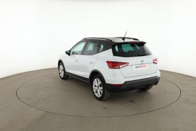 Seat Arona image 2