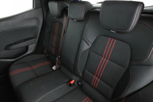 Renault Clio image 6