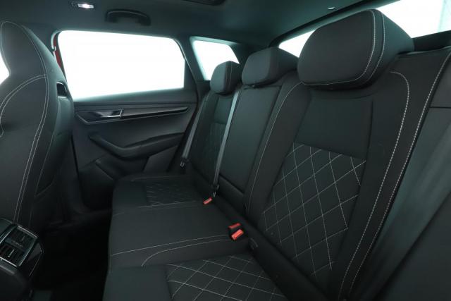 Skoda Karoq image 4