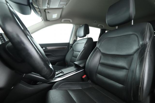 Renault Koleos image 9