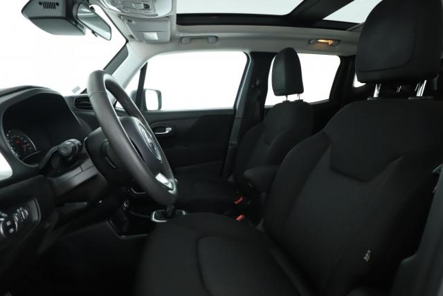 Jeep Renegade image 1