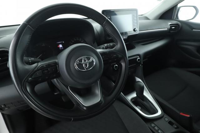 Toyota Yaris image 9