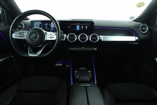 Mercedes Benz Glb image 6