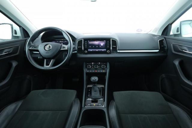 Skoda Karoq image 9