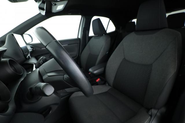 Toyota Yaris Cross image 9