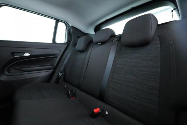 Jeep Avenger image 2