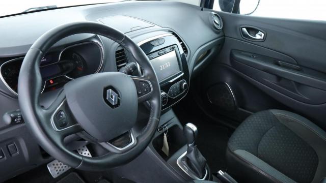 Renault Captur image 2