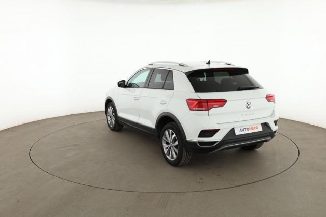 Volkswagen T-Roc image 9