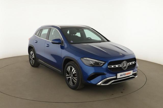 Mercedes Benz Gla image 6