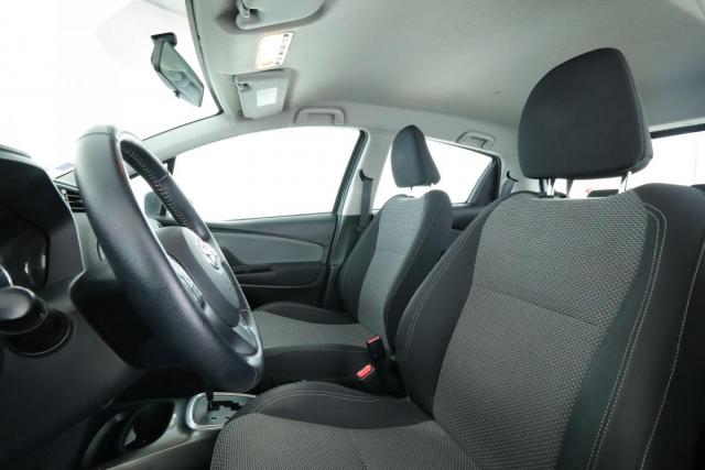 Toyota Yaris image 3