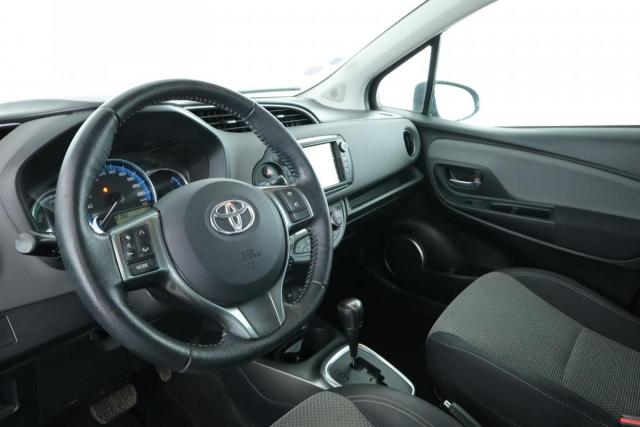 Toyota Yaris image 9
