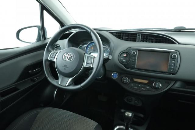 Toyota Yaris image 8