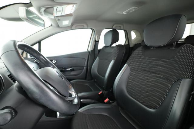 Renault Captur image 1