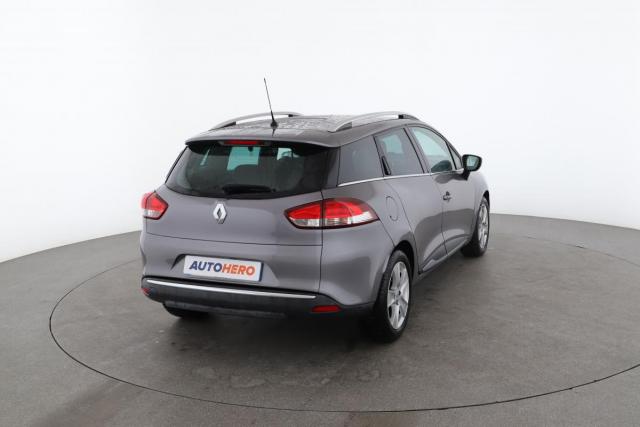 Renault Clio Estate image 9