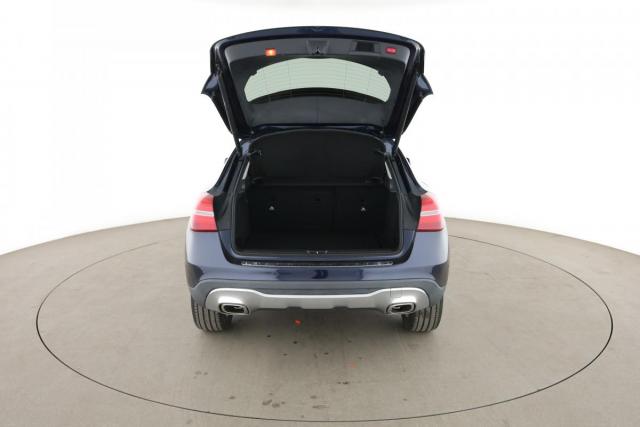 Mercedes Benz Gla image 2