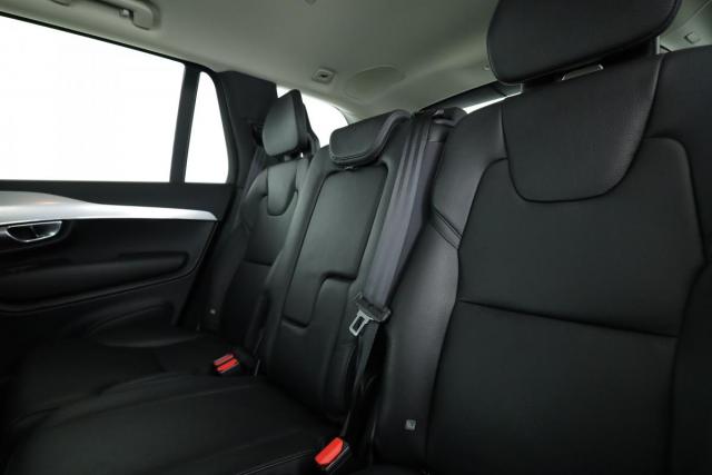 Volvo Xc90 image 9