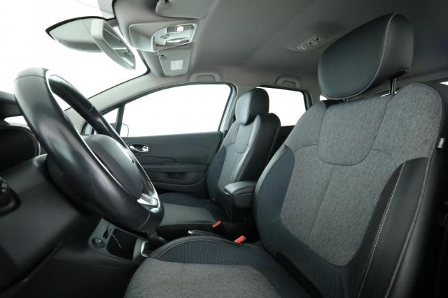 Renault Captur image 8