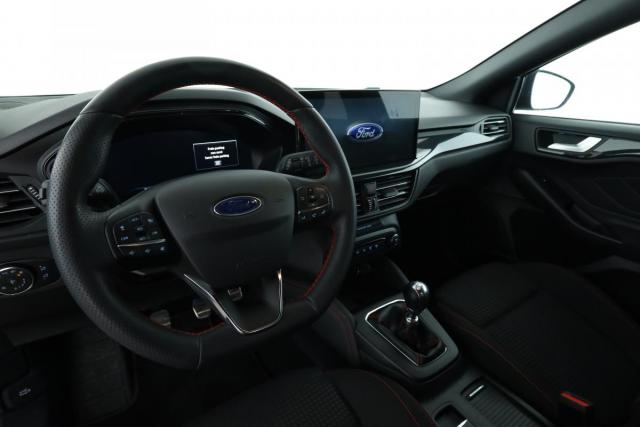 Ford Focus image 3