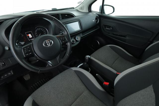 Toyota Yaris image 9