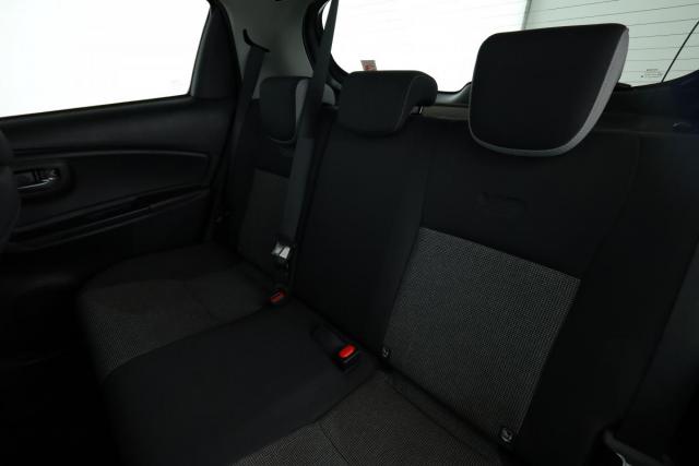 Toyota Yaris image 2