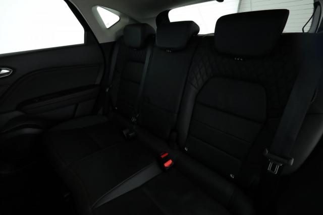 Renault Captur image 2