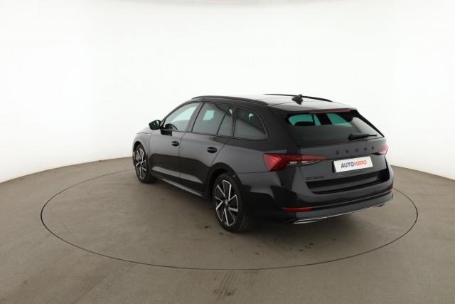 Skoda Octavia image 4