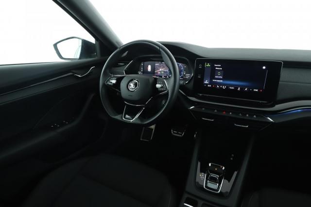 Skoda Octavia image 9