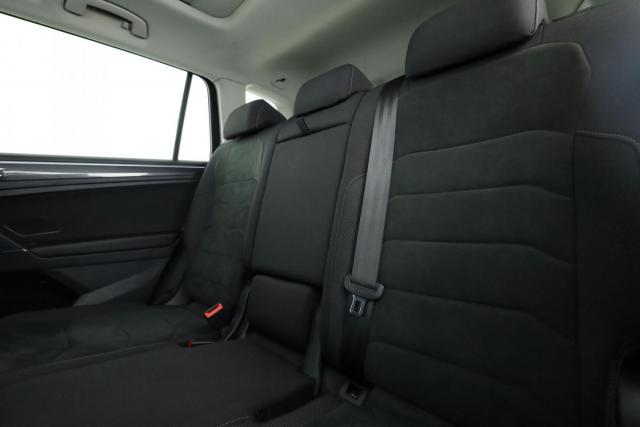 Volkswagen Tiguan Allspace image 9