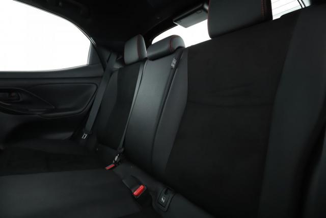 Toyota Yaris image 7