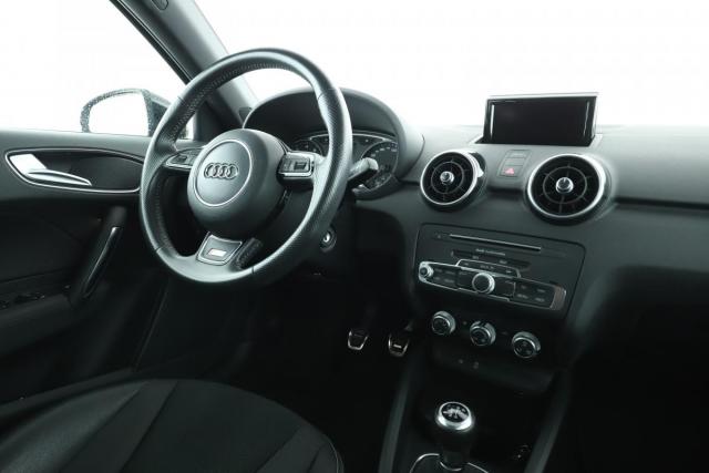 Audi A1 Sportback image 1