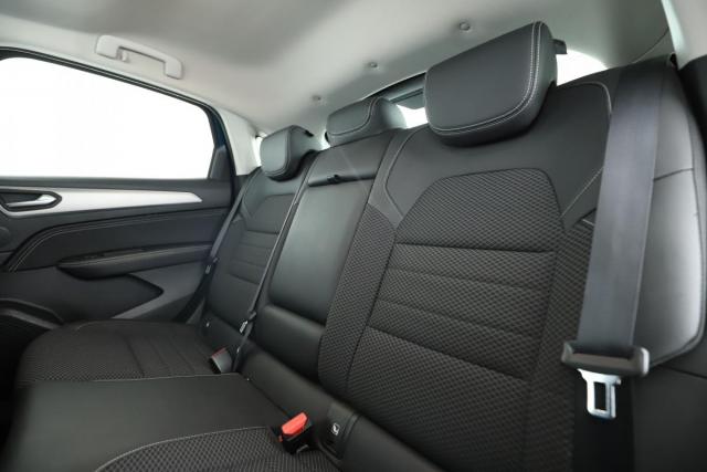 Renault Arkana image 8