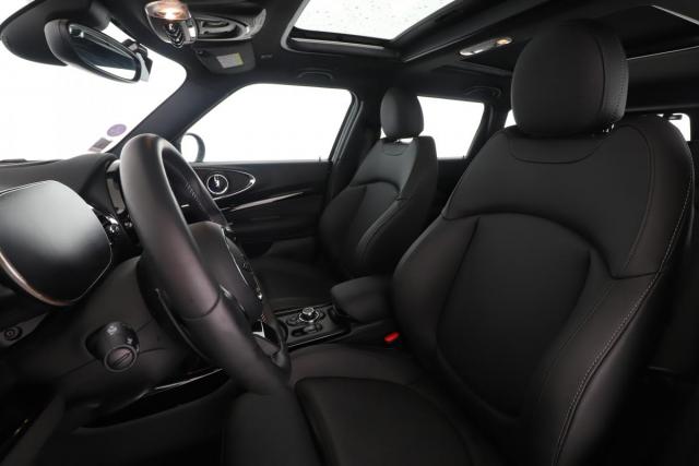 Mini Clubman image 5