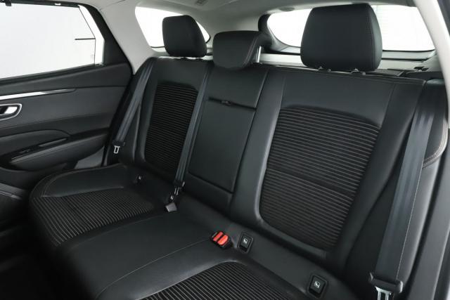 Renault Talisman Estate image 7