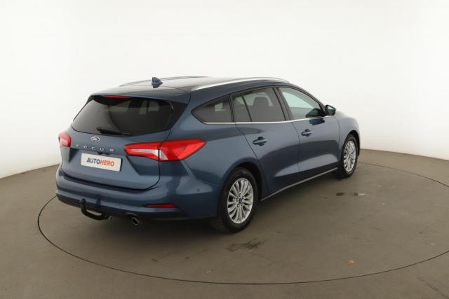 Ford Focus image 9