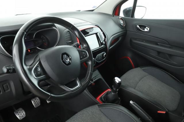 Renault Captur image 1