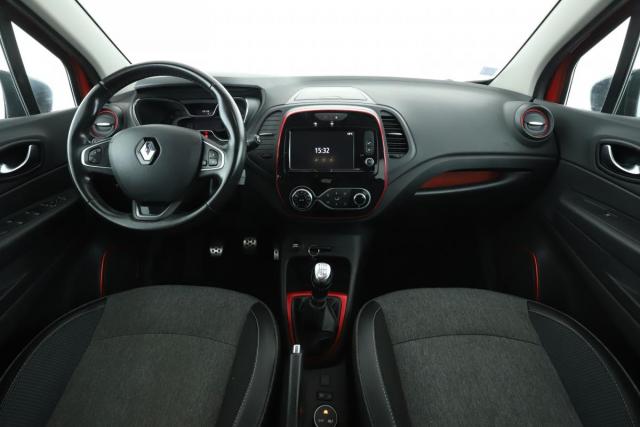 Renault Captur image 2