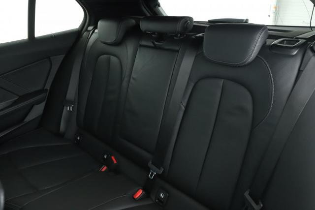 Bmw Série 1 image 2