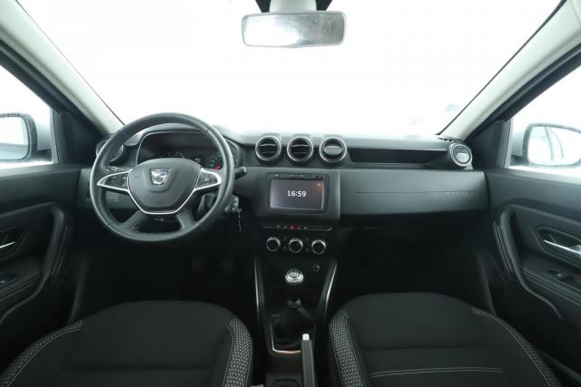 Dacia Duster image 1