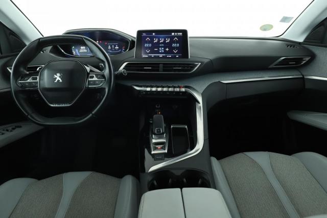 Peugeot 5008 image 2