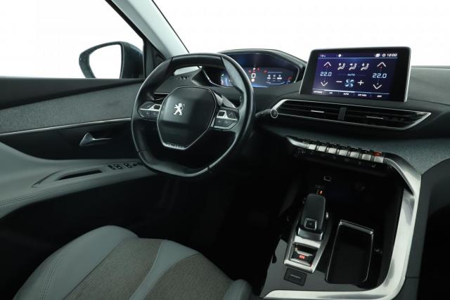Peugeot 5008 image 6