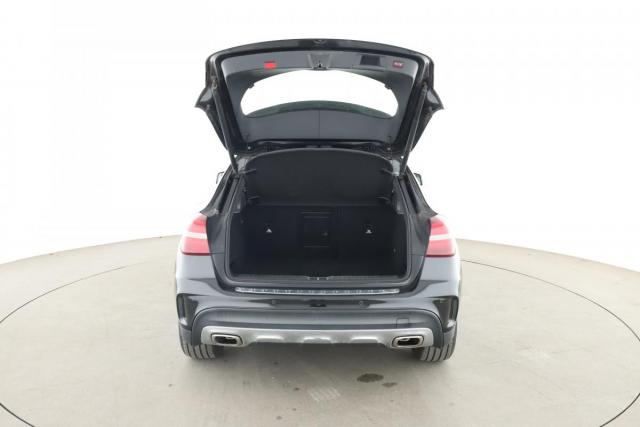 Mercedes Benz Gla image 8