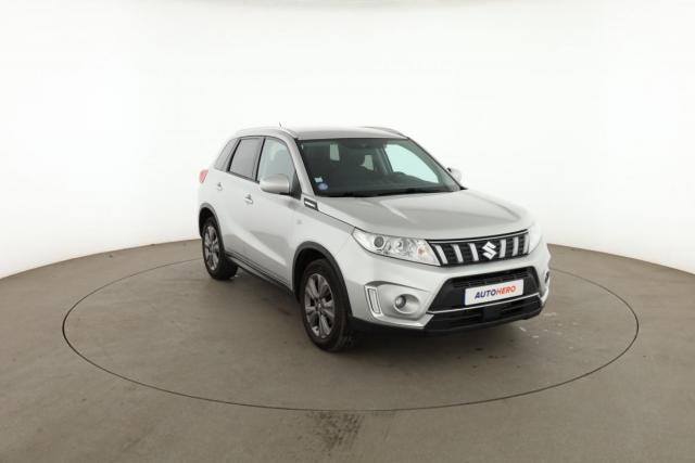Suzuki Vitara image 6