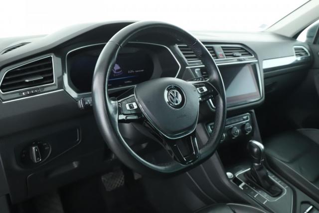 Volkswagen Tiguan image 8