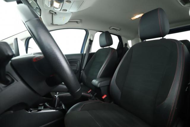Ford Ecosport image 8