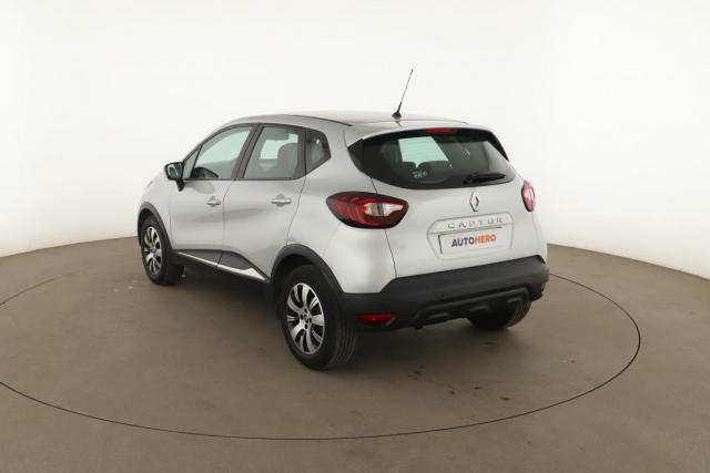 Renault Captur image 2