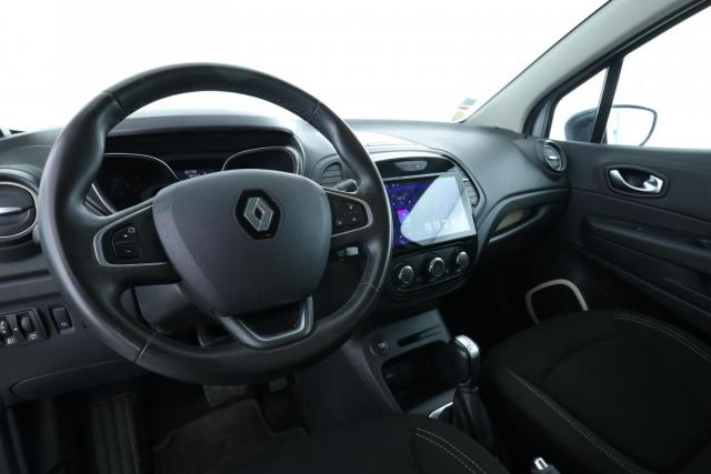 Renault Captur image 8