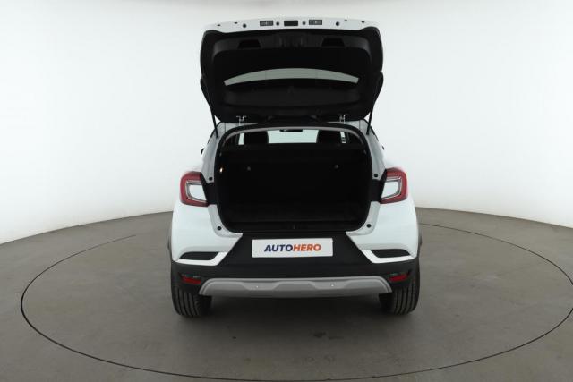 Renault Captur image 1